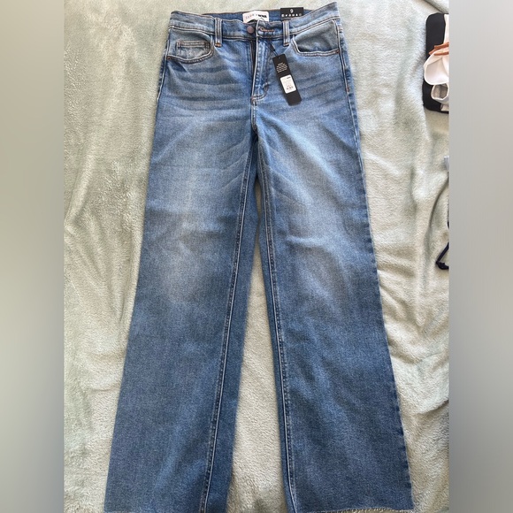 Straight Leg Jeans - Picture 1 of 5